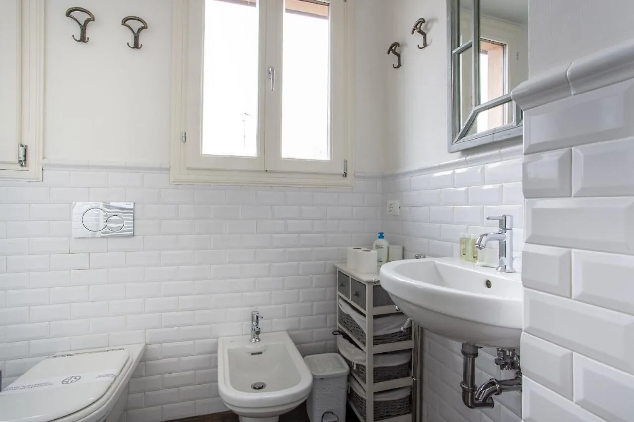 Terrazza Rialto Apartment Venice 0*,  Italy